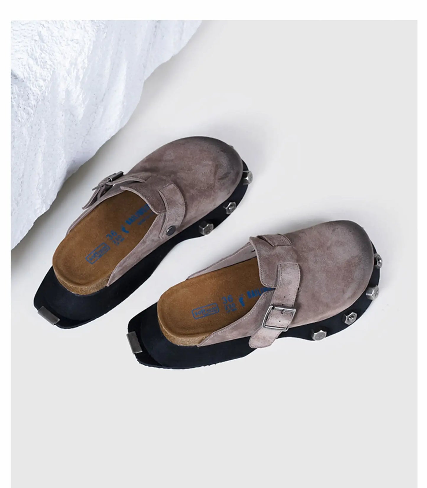 Deran Leather clogs