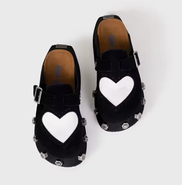 Tikmena Suede Heart colgs