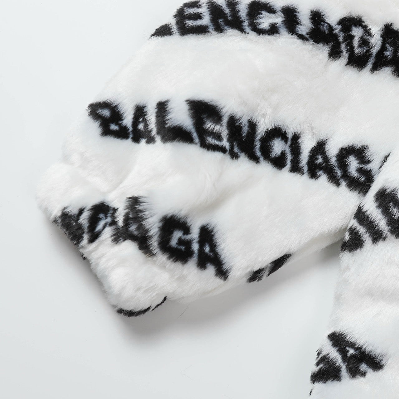 Balence Faux Fur Thickened Jacket
