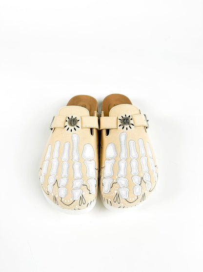 Bandana Paisley Print Clogs