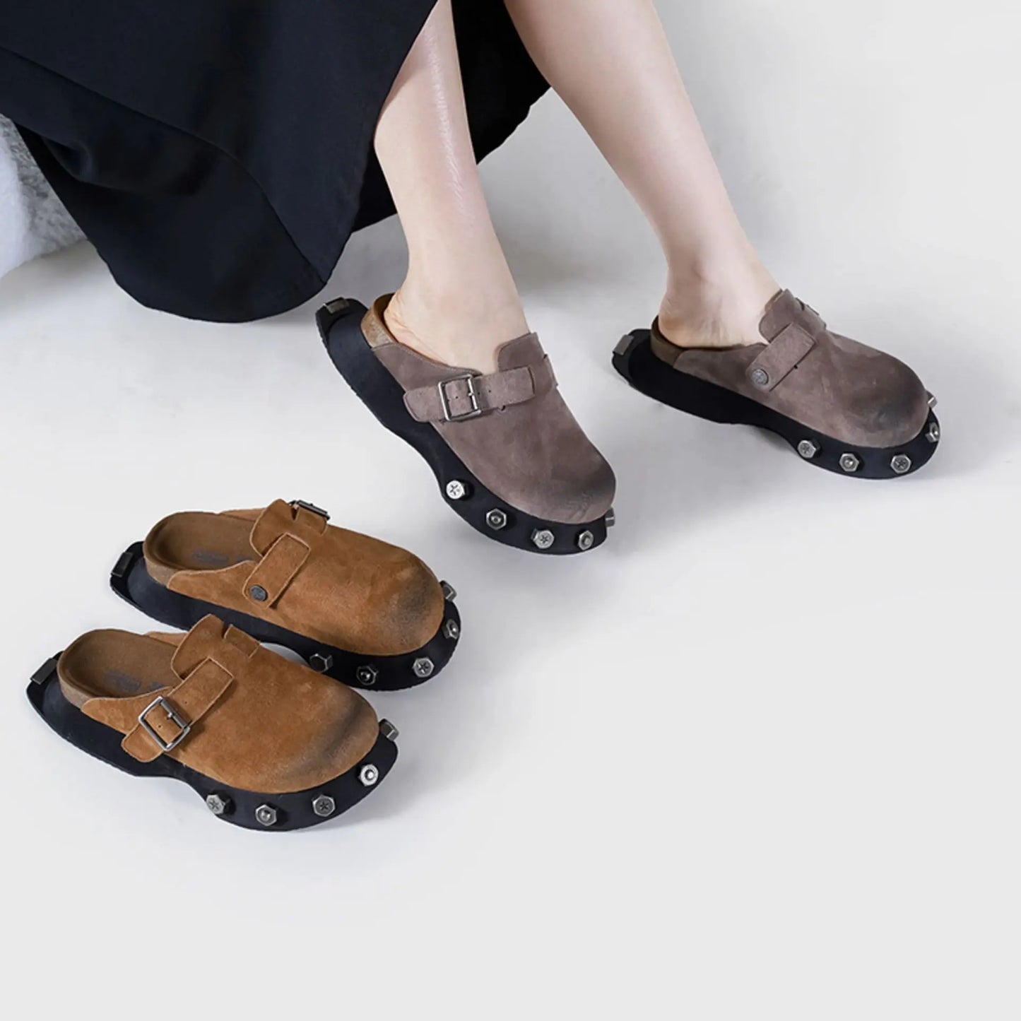 Deran Leather clogs
