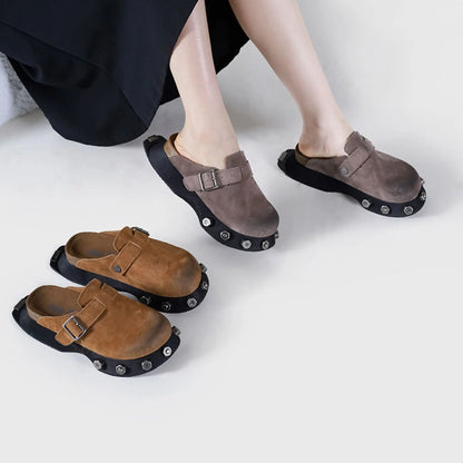 Deran Leather clogs